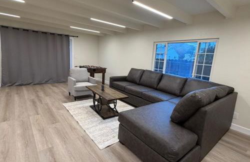 The Hayward Hearth, Serene 3BR Home, Cul-de-sac, Yard - Foto 20