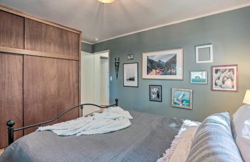 Modern and Unique Cabin with Deck by Lake Gregory! - Foto 10