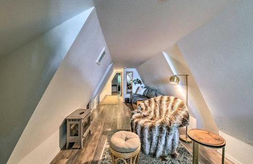 Mid-Century Cabin with Deck and Puget Sound Vistas! - Foto 22