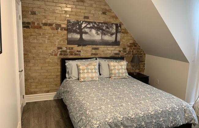 St Annes Suites - Photo 2