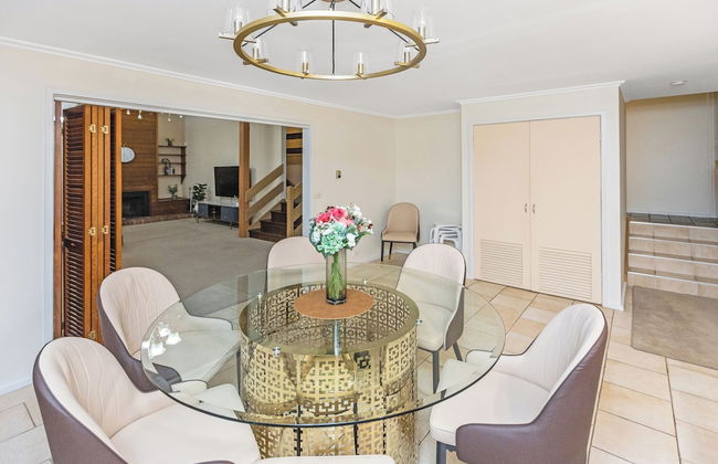 Stylish Retreat at Wheelers Hill 5BRM - Foto 15