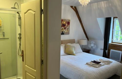 La Tuilerie Grange (Adults only gite) with two en-suite double bedrooms - Foto 19