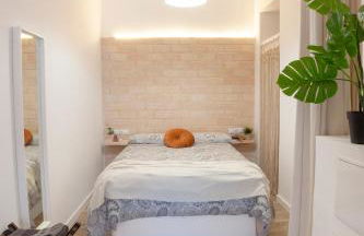 NC - Design Loft Steps from City of Arts & Sciences - Photo 9