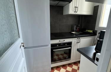 Charmant 2 pièces rénové avec goût, emplacement parfait - Foto 12