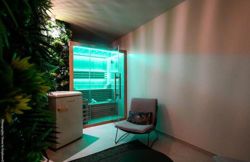 Suite Emeraude Spa Détente avec Balnéo Double & Sauna - Foto 12