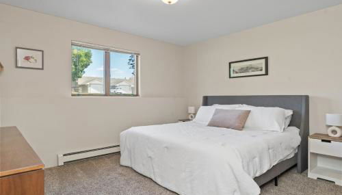 Chic Central Nook - Photo 2