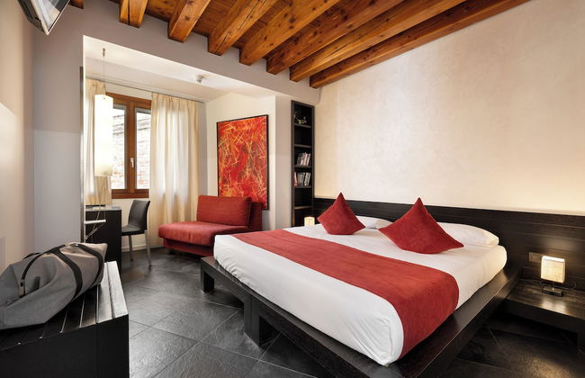 Ca' Pozzo Inn - Photo 13