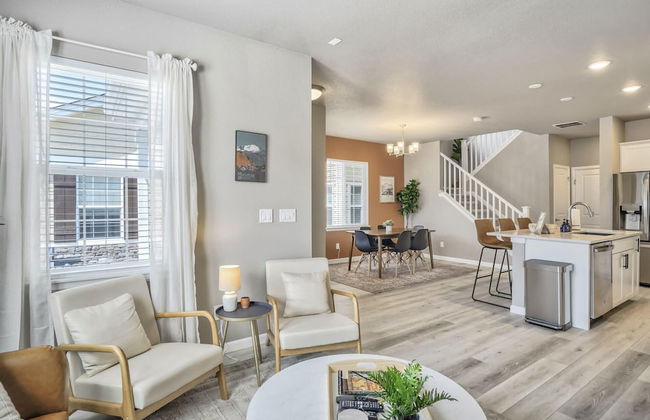 3BD Modern Home Close to Usafa - Foto 27