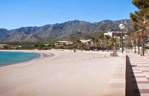 REFUGI DE MAR WITH PRIVATE SWIMMING POOL AND FREE WIFi - Foto 17