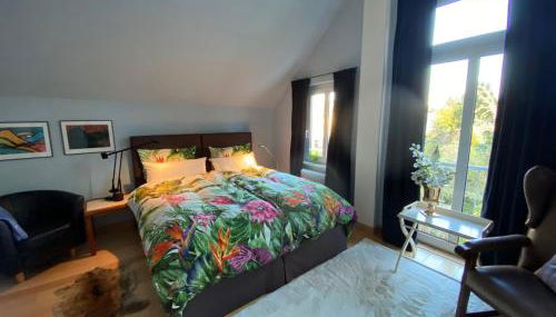 ruhige Wohnung in zentral gelegener Gründerzeitvilla - Photo 3