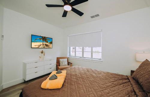 Oasis Over the Bridge of Lions - Foto 56