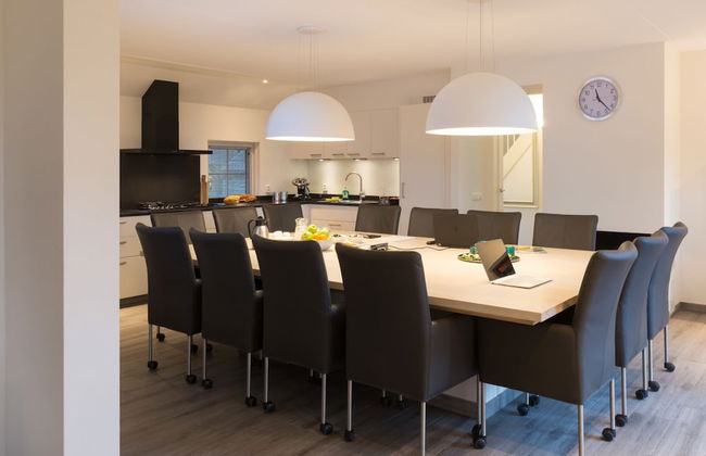 Cozy Group Stay w/ Fireplace - Foto 20