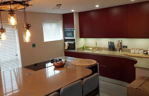 Seaside Escape - Deganwy Beach Cottage - Sea Views & Golf Course Views - Photo 35