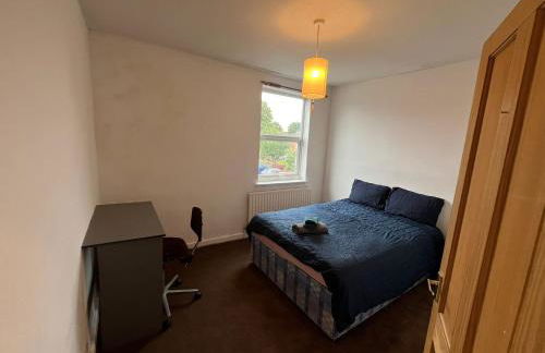 2 bedroom house in NG7 - Foto 8