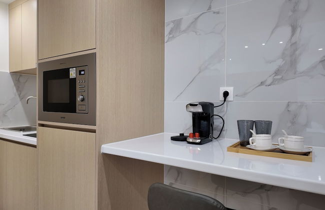 CC LUX Suites - Photo 54