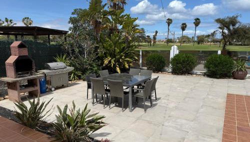 Casa Piedra, Luxury Family Front Line Golf, Hot Tub,Pool Table, 8 pers, Caleta de Fuste - Foto 5
