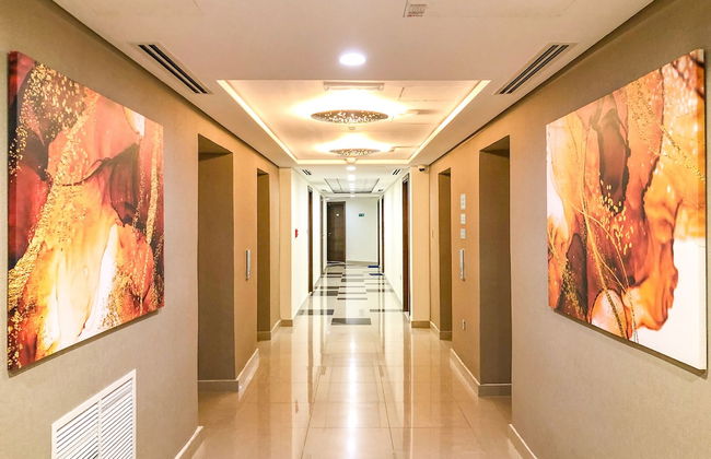 Fully Furnished Studio in Azizi Aliyah - Photo 11