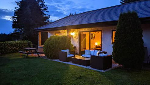 Laurel - pet-friendly cottage with indoor pool, hot tub & panoramic Snowdonia views - Foto 2