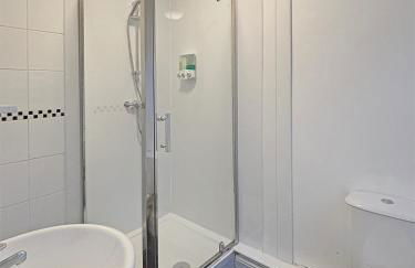 1 Bed Apartment - Central location - Sleeps 4 - Garden - Amaya Two - Free Gym Access - Foto 4