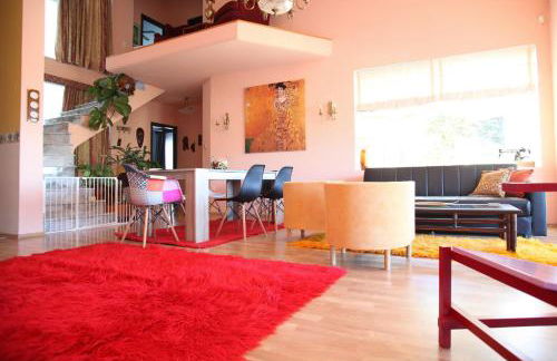 Six Steps From The Forest - Photo 23