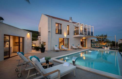 Luxury Villa Sea La Vie with Pool Near Sibenik - Photo 28