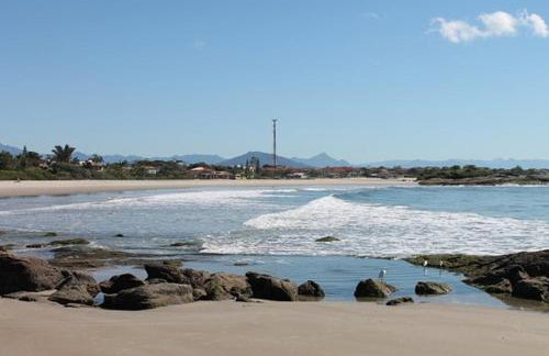 Linda casa c/ piscina e conforto próximo do Mar - Foto 28