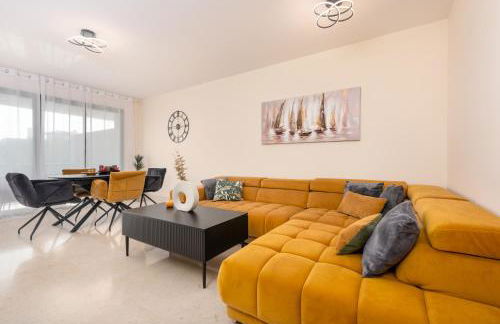 Seaside Sotogrande Retreat with pool - Foto 5