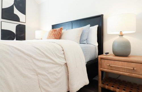 Cozy Home in the Heart of Aggieland - Photo 13