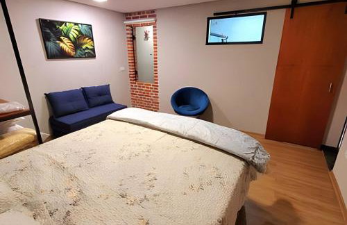 Apartamento 15 - (850 mt do Centro) - 2 Banheiros - Foto 5