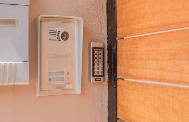 Inviting Villa in Anavissos With Communal Pool - Foto 33