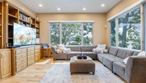 Pet-Friendly Home In The Main Channel w/ Breathtaking Sunsets & Lake Views - Foto 5