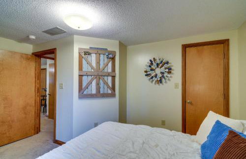 Burnside Resort Cabin with Hot Tub and Outdoor Spots! - Foto 18