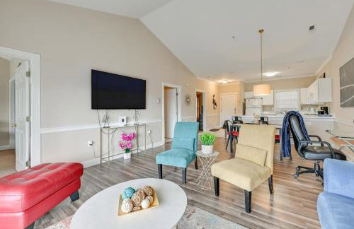 Charming Condo with Balcony, 1 Mi to UNC Charlotte! - Foto 5