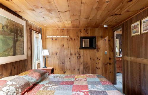 Charming Cabin in the Trees for a Getaway near Hanover, New Hampshire - Foto 13