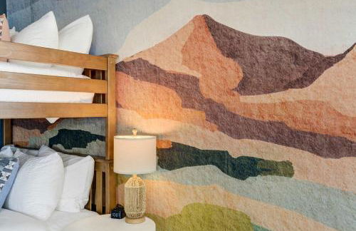 Sunstone Mesa Luxe Broadmoor Getaway w Hot Tub - Foto 38