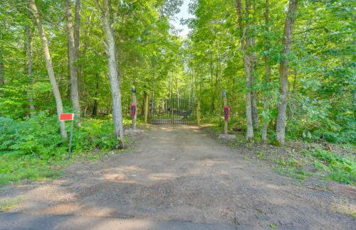Glamping Getaway with Porch in Wisconsin Northwoods - Foto 33