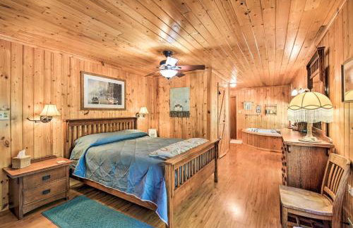 Family Home with Stunning River and Mountain View - Foto 20