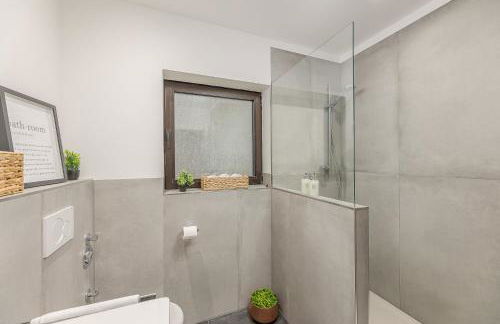 Amaela Design-Wohnung, SAP, Parkplatz, Balkon, NEU - Foto 37