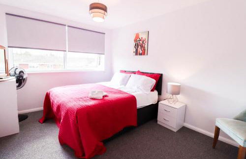 Polperro House - Chic & Stylish Home - Photo 4