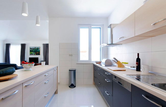 Villa in Croatia With Stunning Mountain Views - Foto 5