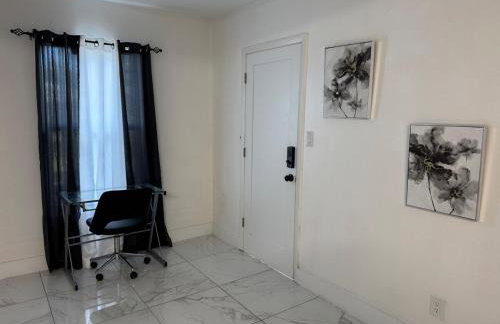 HUGE In-Law Apt Beach Oasis- Private entrance - Foto 39