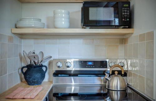 The Zen Den Peaceful Cottage with Mountain Views - Foto 14