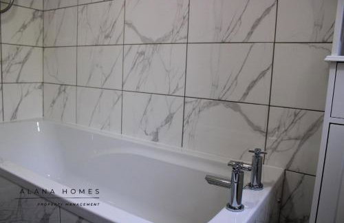 Your 3BR - Home away from Home - Foto 15