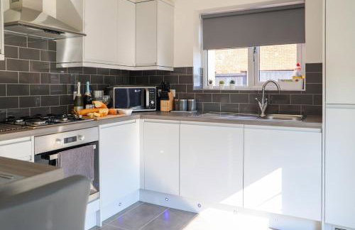 Colby House with Private Parking - Foto 20