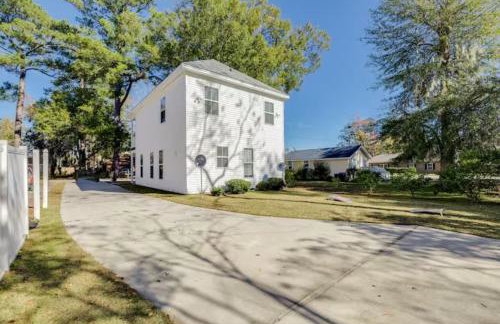 Honey, I’m Home near Savannah - Seen on HGTV - Photo 32