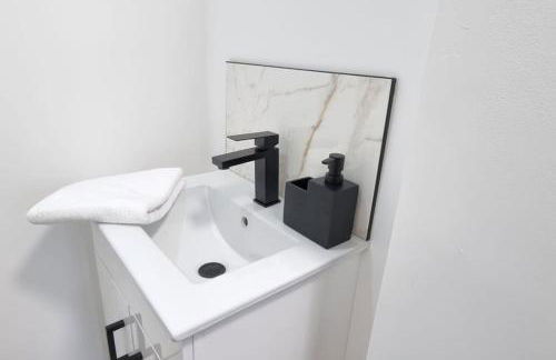 Tower House Apartments - Foto 29