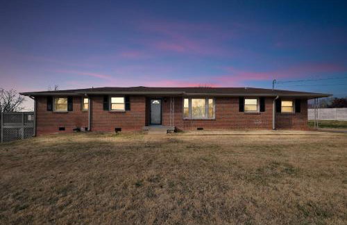 Quiet Retreat Near Opryland & Airport home - Foto 2