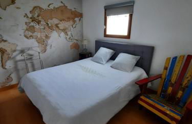 Les gîtes colorés de la Côte de Granite Rose - Photo 2