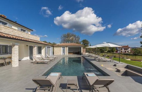 Villa Aurelia near Labin for 9 persons with heated 60 m2 pool, wellness & kids playground - Foto 16