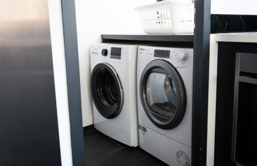 Loft 150 m2 Jacuzzi, Sauna et Massage - Photo 28